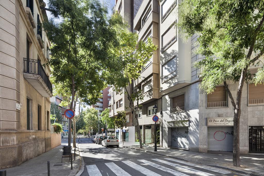 Sarria Attic Apartman Barcelona Szoba fotó